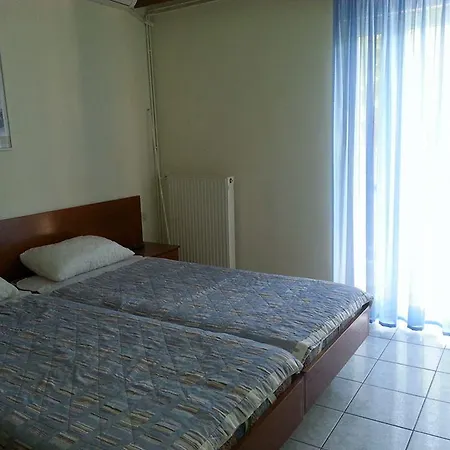 Erato Отель 2*